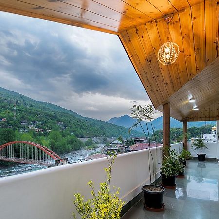 Hotel Kullu Valley Eksteriør billede